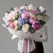 Букет с пионами &laquo;Тёплая акварель&raquo; 0