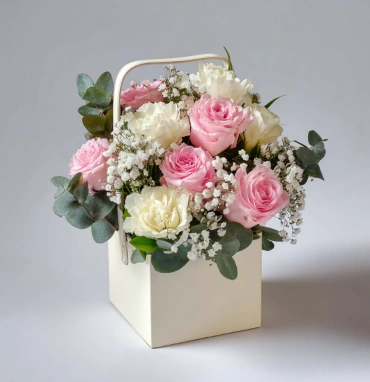 Композиция в сумочке «Сладкий сюрприз»