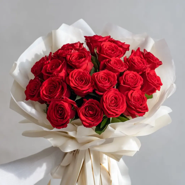 Красные розы &laquo;Алое признание&raquo;